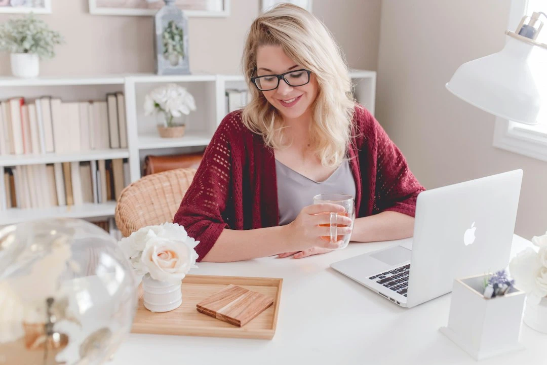 Phòng khách sạn hiện đại ở Yên Bái với view núi và tiện nghi đầy đủ